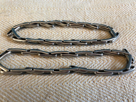 Vintage sprung Link Traditional Armbands/Sleeve Ga