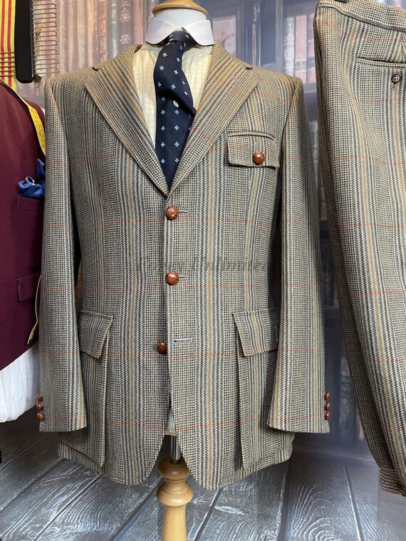 Tweed plus deals fours suit