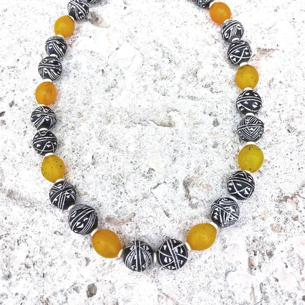 BINTOU Ethnic Tribal Necklace Black White Necklace Yellow Ethnic Jewelry Clay Exotic Jewelry African Trade Beads Afrikanischer Ethno Schmuck