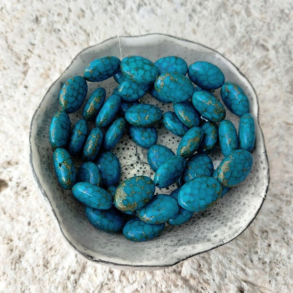 Oval Teal Blue Beads Blue Teal Howlite Beads Crackled Peacock Blue Golden Beads Blaugrüne Perlen Flat Oval Teal Beads Cuentas Verde Azulado