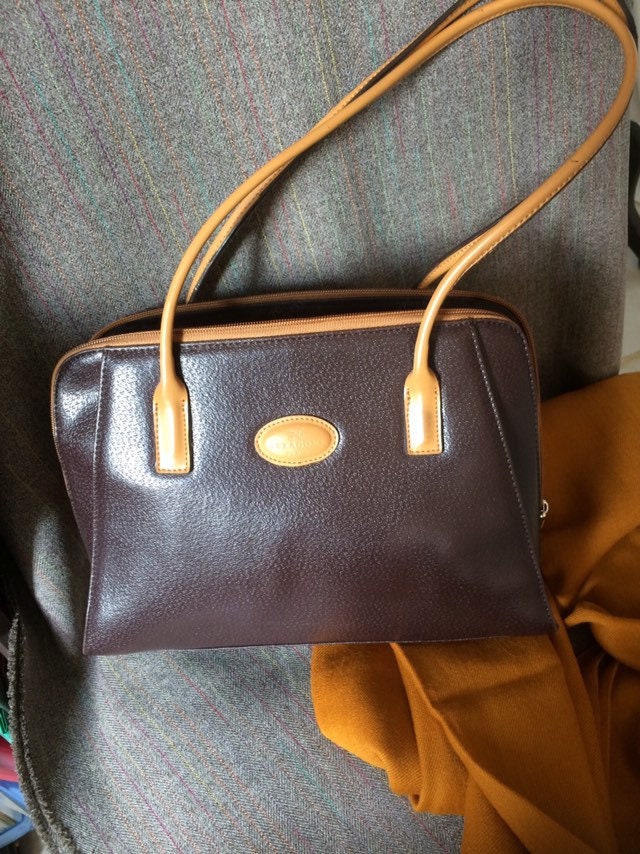 As New Leather Hexagona Paris Classic Country Brown and Tan Etsy UK