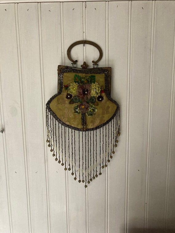 Stunning Wayne M Kleski fringed evening purse, han