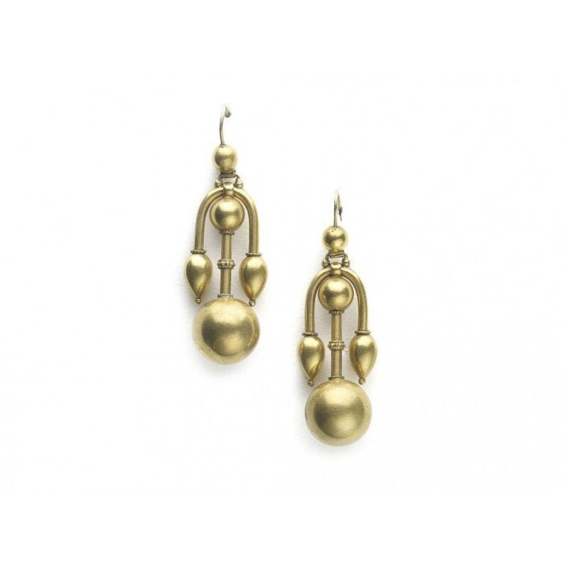 Victorian Gold Earrings image 1