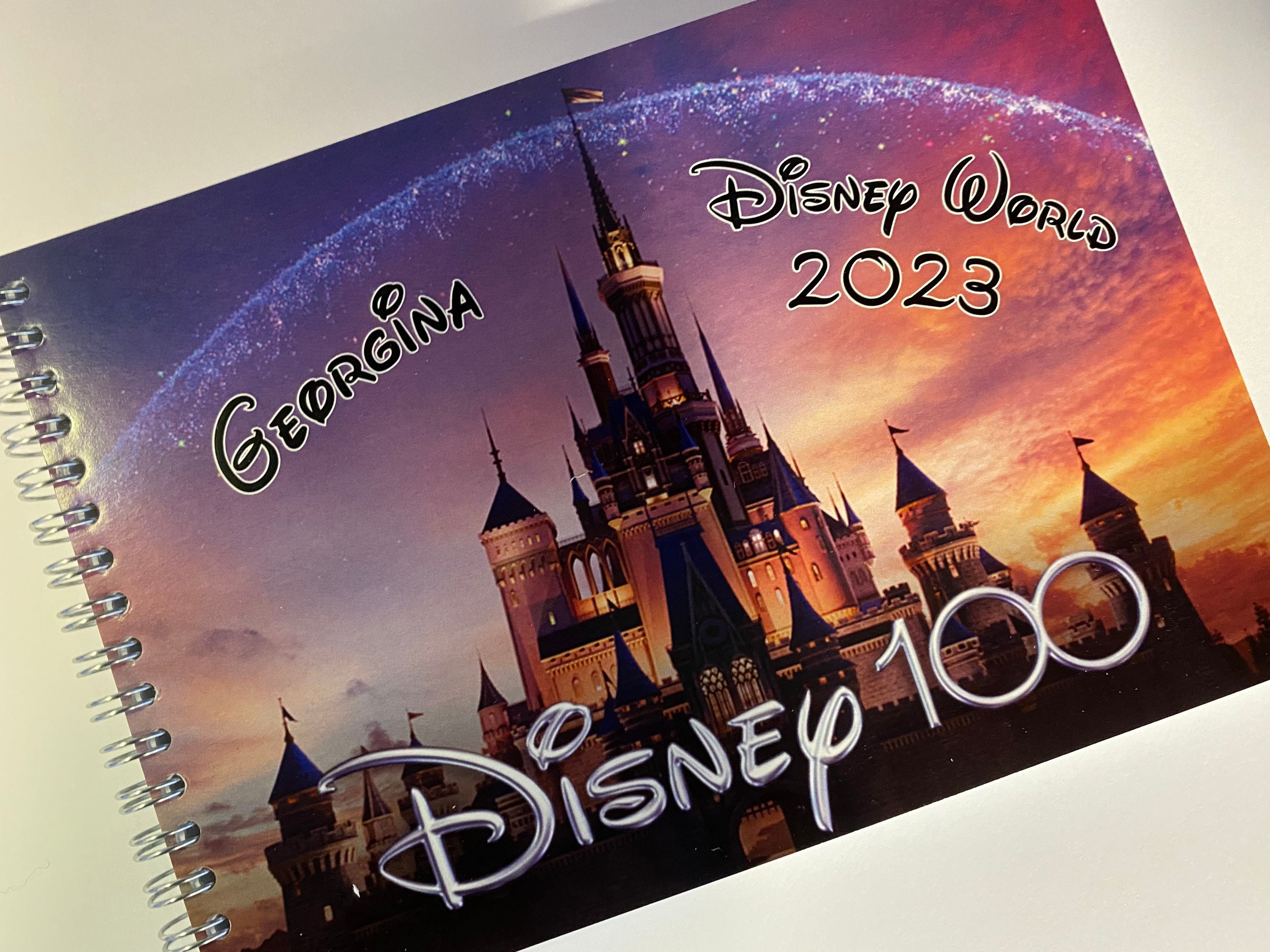 Libro de autógrafos de Disney personalizado del 100 aniversario de Disney