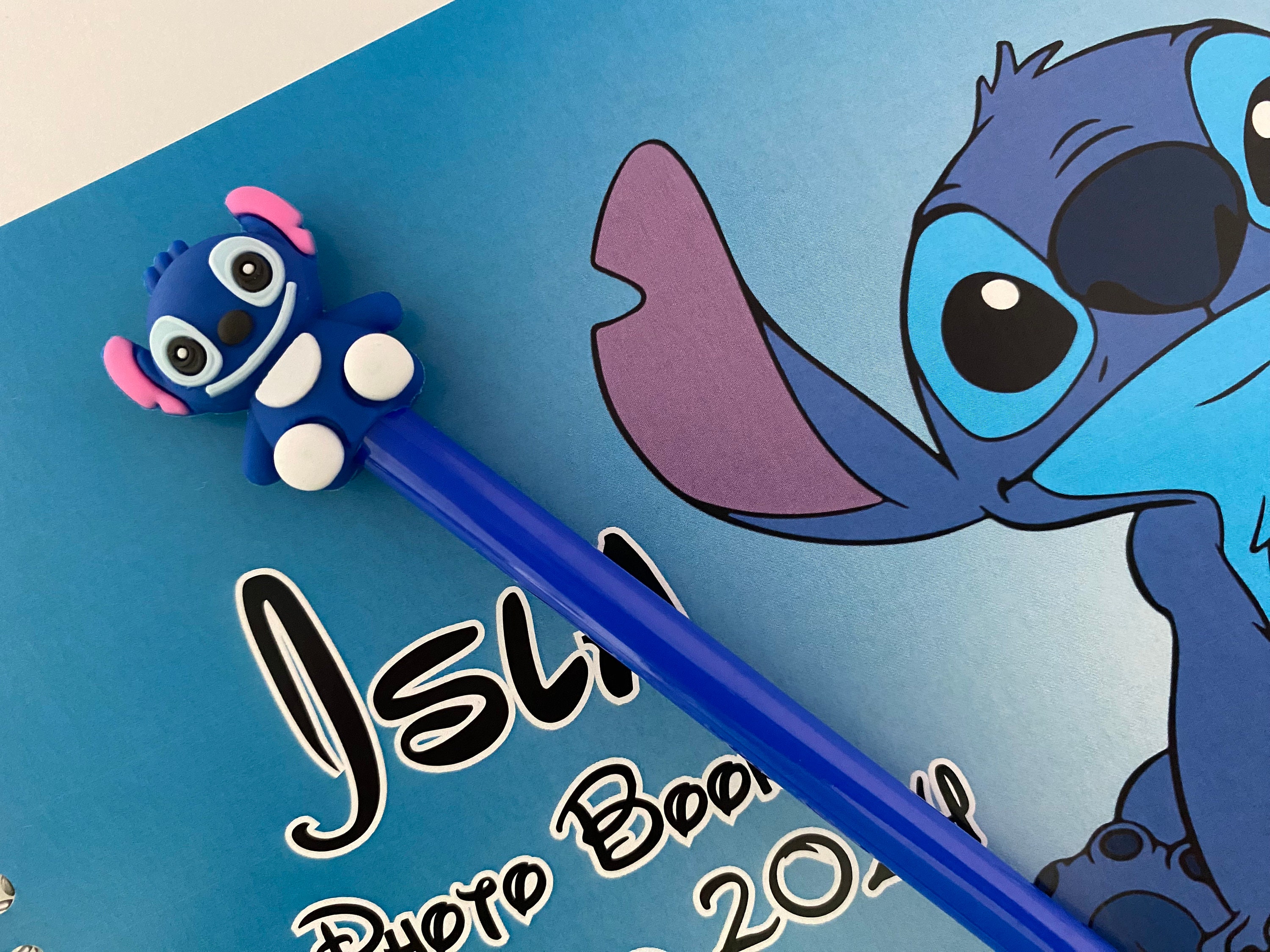 Personalised Disney Autograph Book featuring Stitch - Etsy 日本