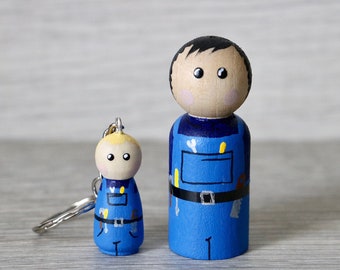 Builder / Plumber peg doll keepsake, cake topper, keyring, gift (personalised) Handmade