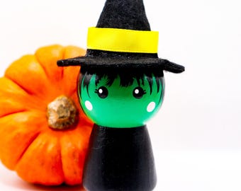Chunky Wicked Witch Peg Doll. Hand painted 8cm.