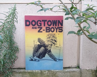 ドッグタウン 1978年 ステッカー ヴィンテージ DOG TOWN - 1978年デッド当時物 DOGTOWN ステッカー z-boys