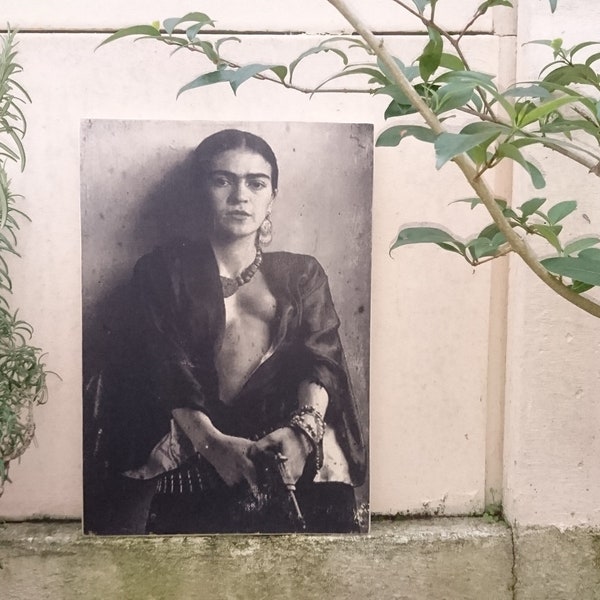 Frida kalho. Impression sur bois. Print in wood. Transfert sur bois. Décoration vintage . Décoration murale.