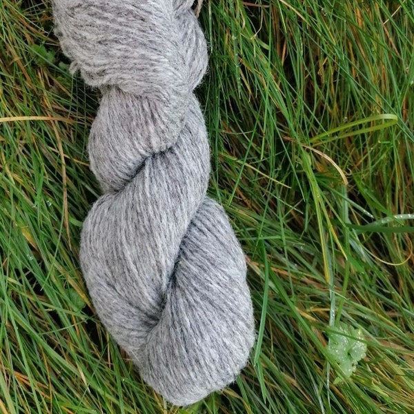 100g knitting wool natural grey 100% pure sheep's wool natural coloured from grey mountain sheep