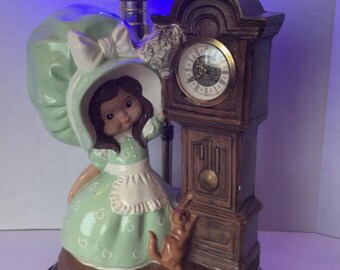 Lampe De Chevet Vintage Poupée En Porcelaine - Déco Rétro