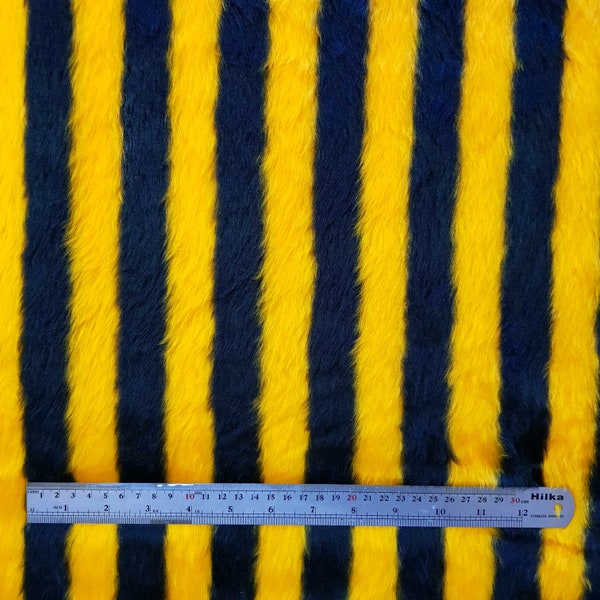 Fausse fourrure duveteuse Stripey Bee Tissu ultra doux vendu au mètre ou au mètre pour la fabrication d'ameublement, d'écharpes, de vêtements, de housses de coussin, etc.