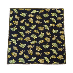 Preciosa bandana de diseño de tortuga/galápago hecha a mano con tela 100 % algodón, perfecta para ropa de quimioterapia, motociclistas, vida marina acuática, reptiles del océano.
