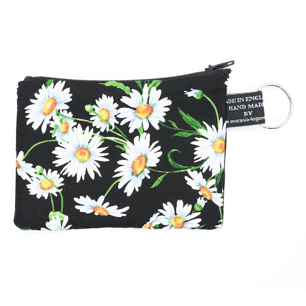 Daisy Floral Design ~ Handmade  Purse ~ 100% Cotton Fabric great for cash cards coins Ideal Gift ~ Daisies, Flower, Daisy Chain