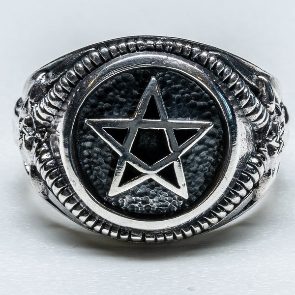 Amazing details on this pentagram ring, with a goat's head on either side .925 silver ring great xmas gift for men and women biker gothic