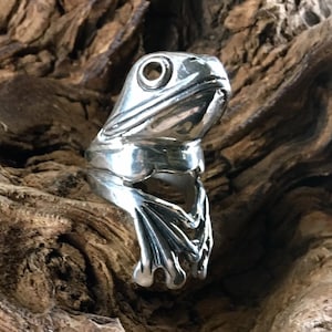 Frog Ring .925 sterling silver, biker, goth, metal, viking, pagan, celtic - Sizes M - Z