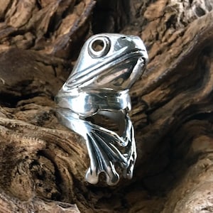 Frog Ring .925 sterling silver, biker, goth, metal, viking, pagan, celtic - Sizes M - Z