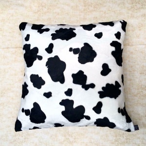 Preciosa funda de cojín de tela Velboa de terciopelo de vaca hecha a mano, muy divertida, suave y decorativa para sofá, se adapta a cojines de 18 x 18