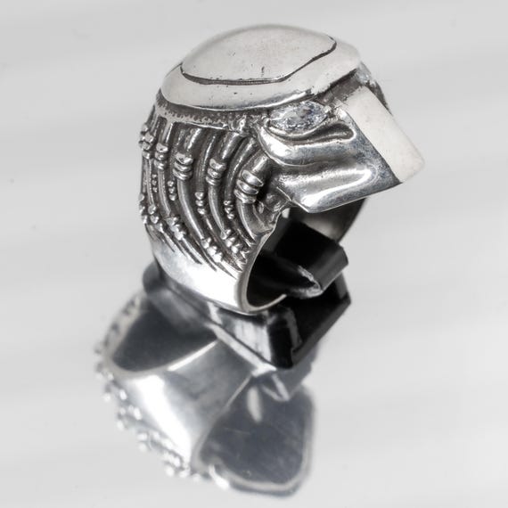プレデター　90年代　ビンテージ　シルバーリング　映画　アンティーク プレデターリング。925スターリングシルバー製。映画「エイリアン」を