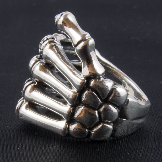 Awesome Skeleton Hand Ring With Voodoo Skull Details on Each