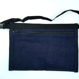 Handgefertigte Blue Denim 4 Pocket Markthändler-Verkaufstasche, ideal zum Trennen von Wechselgeld / Banknoten beim Verkauf von Metzgerschürzen mit Clipverschluss