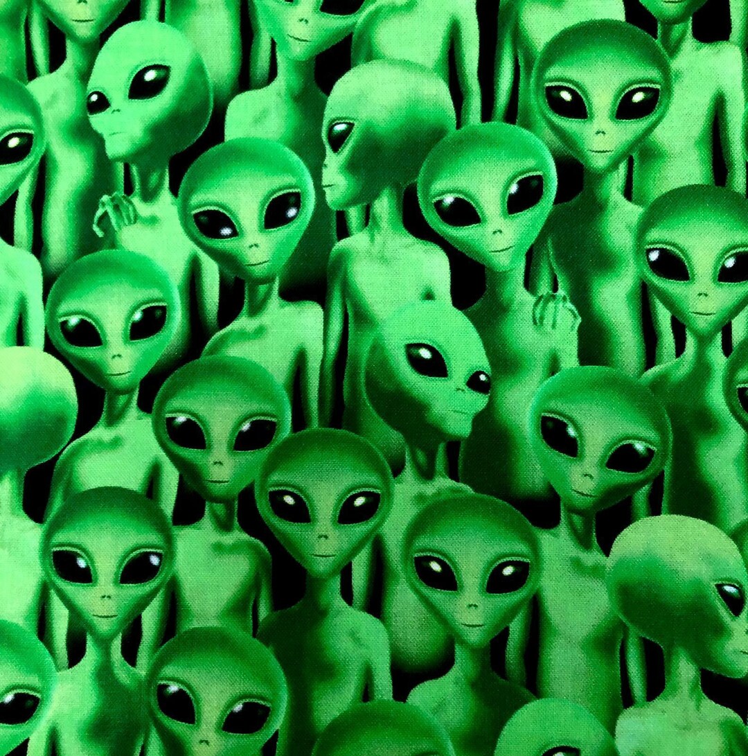 Fun Alien 100% Cotton Fabric Perfect for the Fan of the Paranormal ...