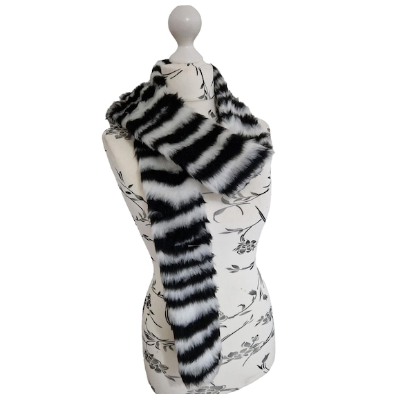 8 Other Reasons Hat & Scarf Set Black White Faux Fur Zebra Print Animal Print 8 Other Reasons Hat & Scarf Set Black White Faux Fur... | Depop main image 3