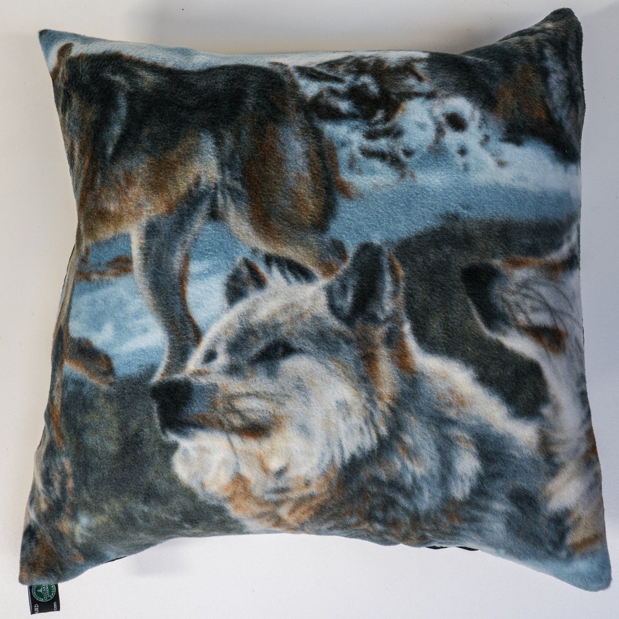 Beautiful Wolf Print Pillow Cover 18 x 18