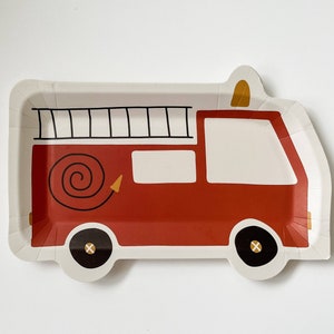 Fire Truck Party Plates ( 8 ct.)
