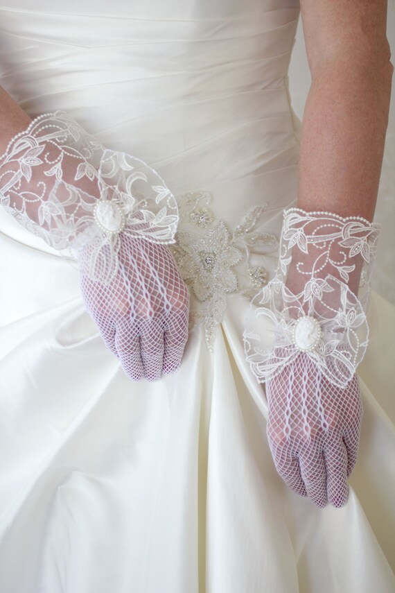 sheer gloves wedding