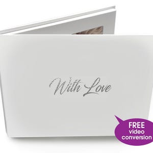 Einzigartige personalisierte 7 "-Grafikkarten mit fester Rückseite - Mit Liebe - Teilen Sie Ihre Liebe - 4 GB Speicher. Laden Sie Ihr eigenes Video hoch."