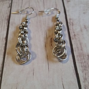 Graduated Double Spiral Earrings - chainmaille