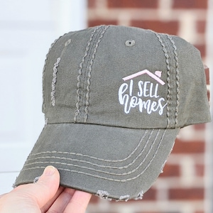 Women&#39;s Embroidered Real Estate Baseball Cap - I Sell Homes