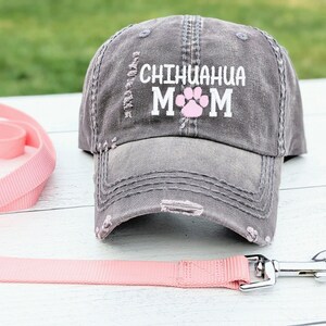 Chihuahua Mom Hat: Women's Dog Embroidered Paw Print Baseball Cap, Gift Present Clothing