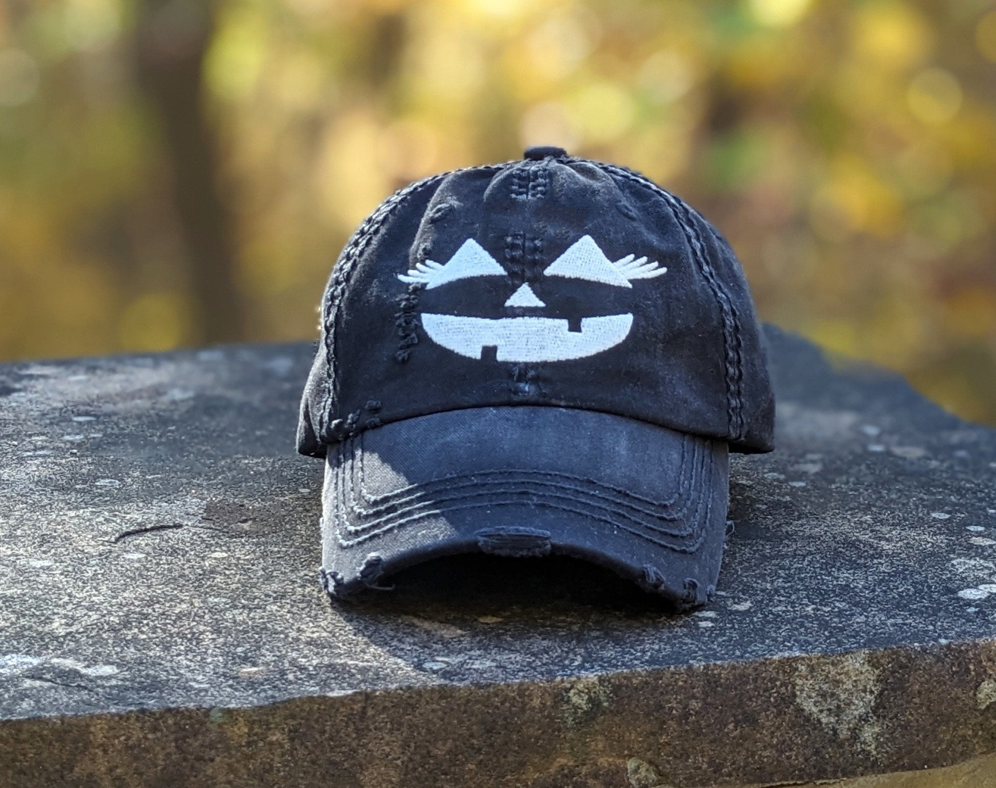 Embroidered Pumpkin Face Baseball Cap: Women display picture 2