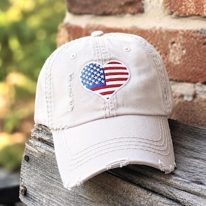 Women's American Flag Hat USA Heart Baseball Cap, Patriotic Red White Blue July 4th