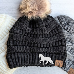 Women&#39;s Embroidered Tennessee Walking Horse Beanie, Cute Trotting Horse Winter Fall Hat Cap, November December Birthday Gift Present Clothes