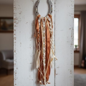 Décoration murale bohème en macramé sur véritable fer a cheval