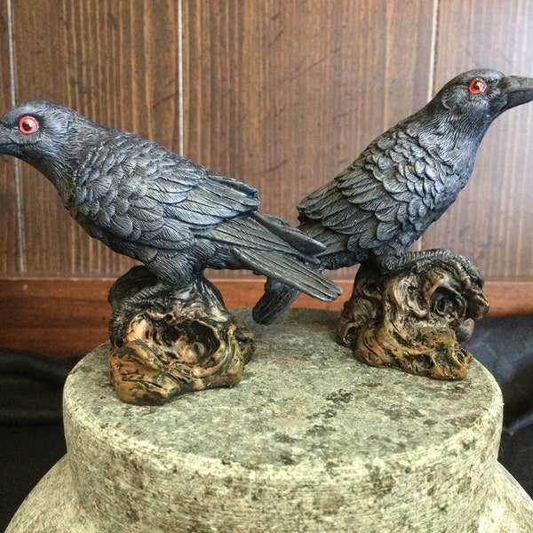 Ravens Raven Statues Birds Raven Symbolism Spirit Animals Witch Familiars Ravens are Spirit Messengers Raven Folk Lore Shaman Medicine