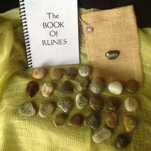 Divination Runes, Witch Runes, Viking Runes, Wiccan Runes, Wicca Runes, Pagan Runes, Altar Accessories, Metaphysical, New Age, Runes Set