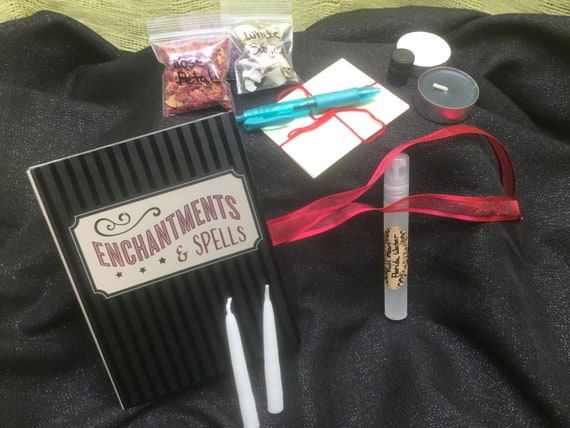 Spell Box Enchantment Kit Altar Kit Witch Spell Box Altar Tools Travel Size Altar Kit Wicca Spell Kit Manifesting Kit Witchcraft Tools