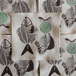 Toppa serigrafica a forma di lisca di pesce: arte scheletrica, applicazione da cucire