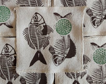 Patch sérigraphié avec arêtes de poisson : art du squelette, appliqué à coudre