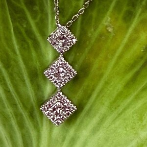 Diamond Necklace. 10k Solid Gold. Half Carats of Natural Diamonds. Excellent Shine. Solid Italian Gold Chain.
