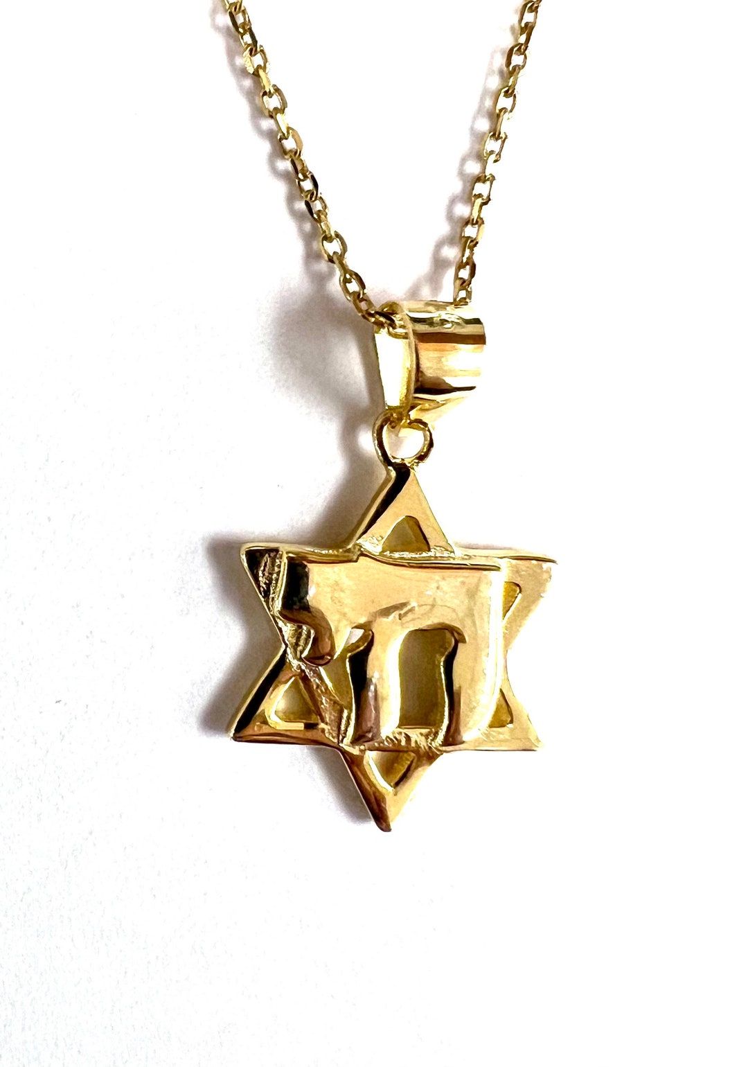 Star of David magen David and Chai Sterling Silver Pendant. With 18