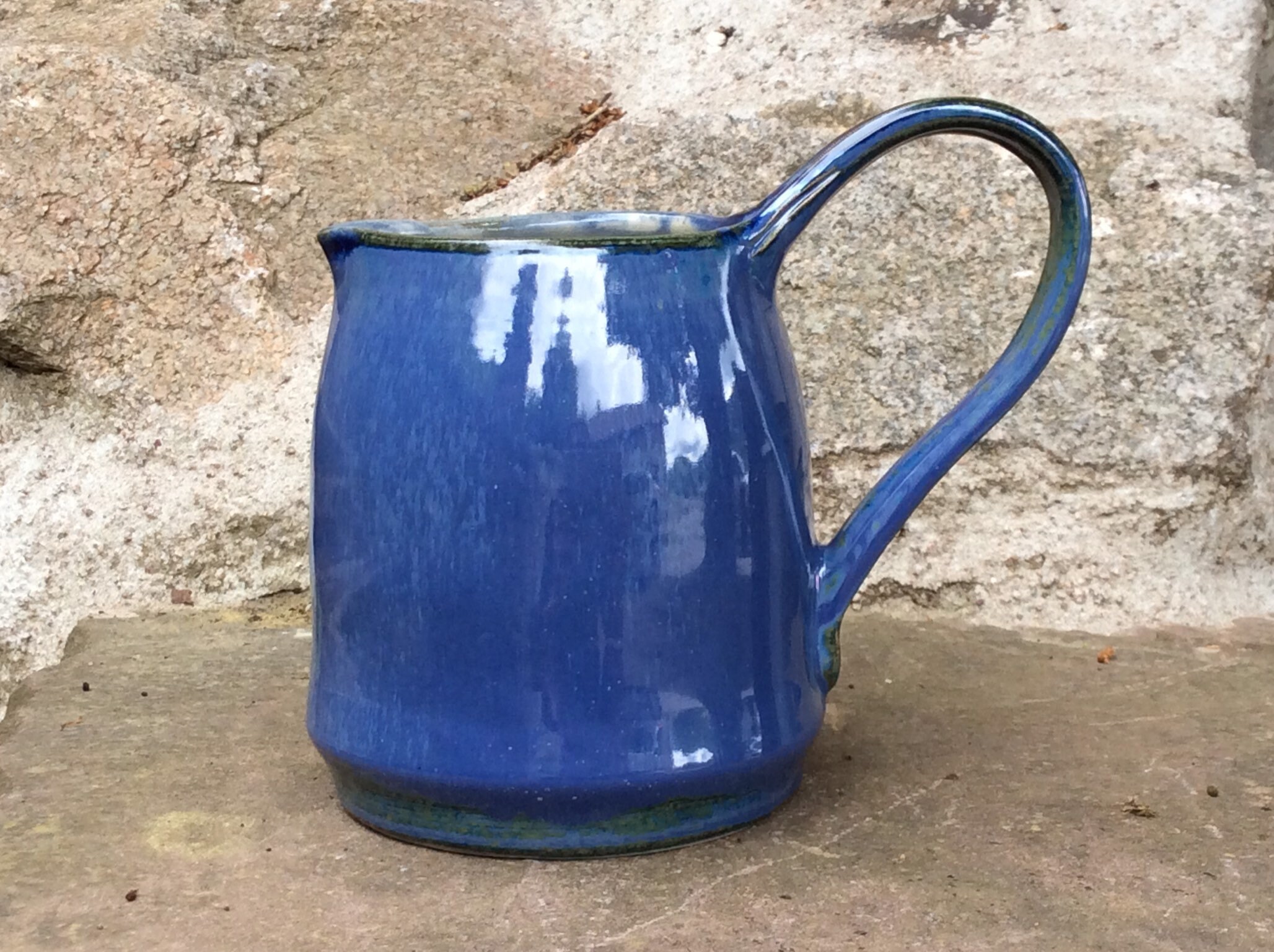 Pichet Bleu avec Effet en Grès