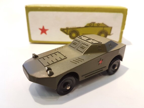diecast armored vehicles