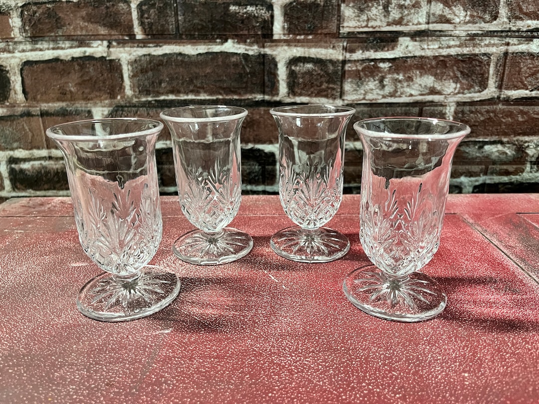American Brilliant Fans and Diamonds Cut Glass Footed Juice or Cocktail
