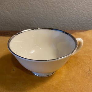 Montclair by Lenox Tea Cup with Platinum Band
