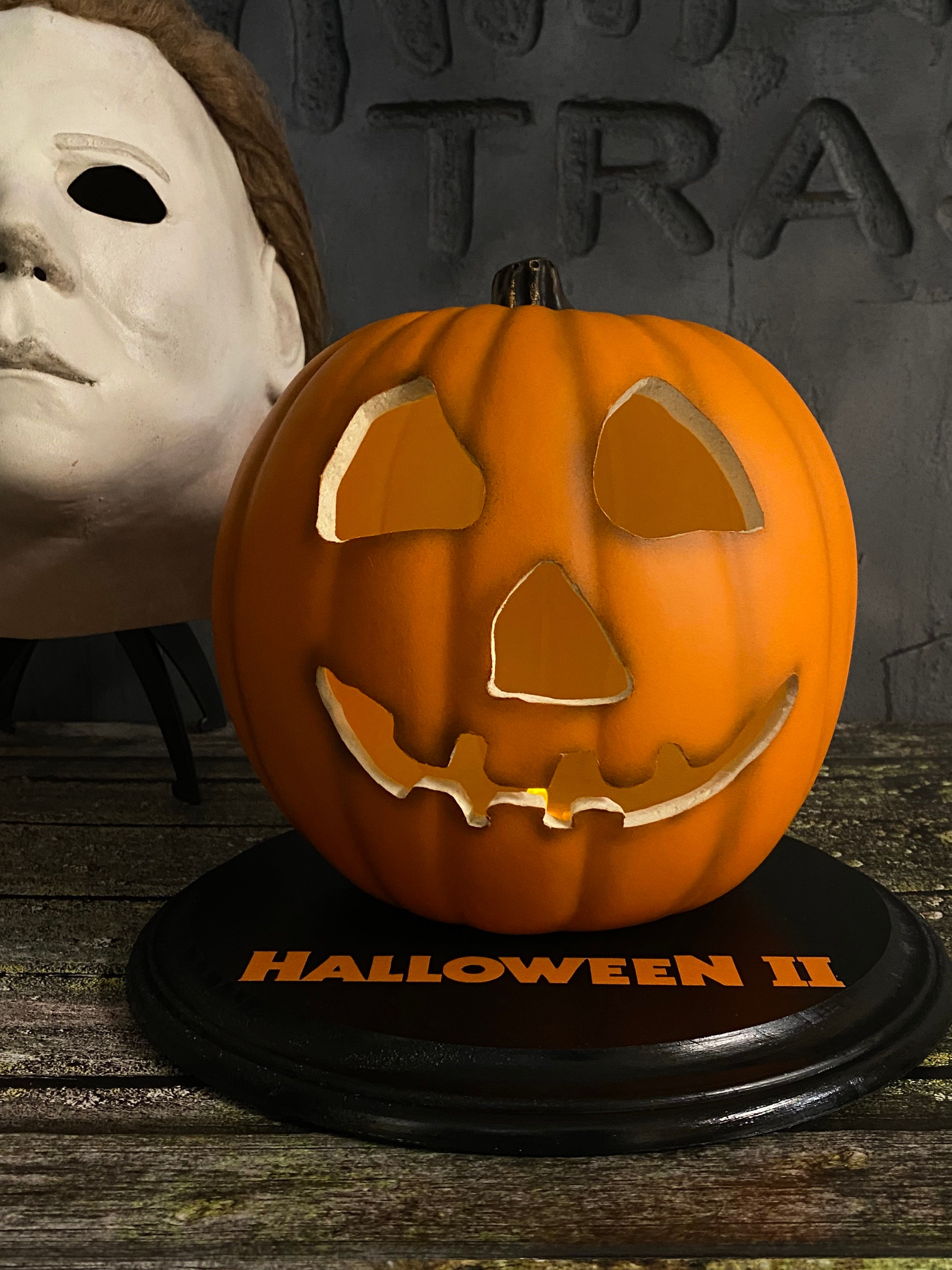 Halloween 2 Pumpkin